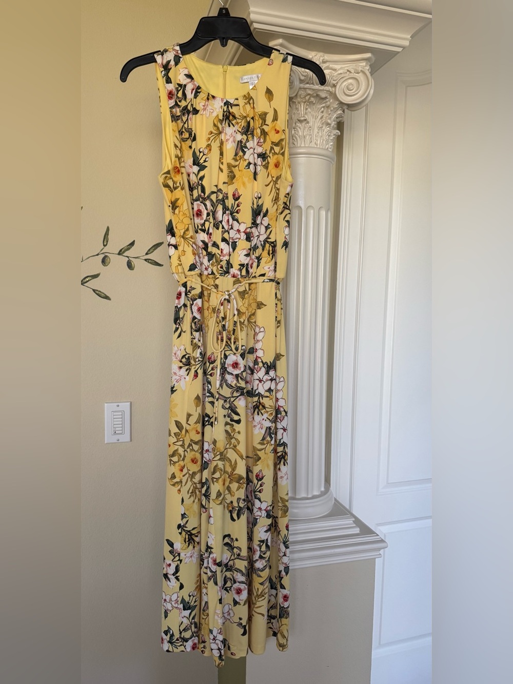 London Times Yellow Floral Sleeveless Jumpsuit